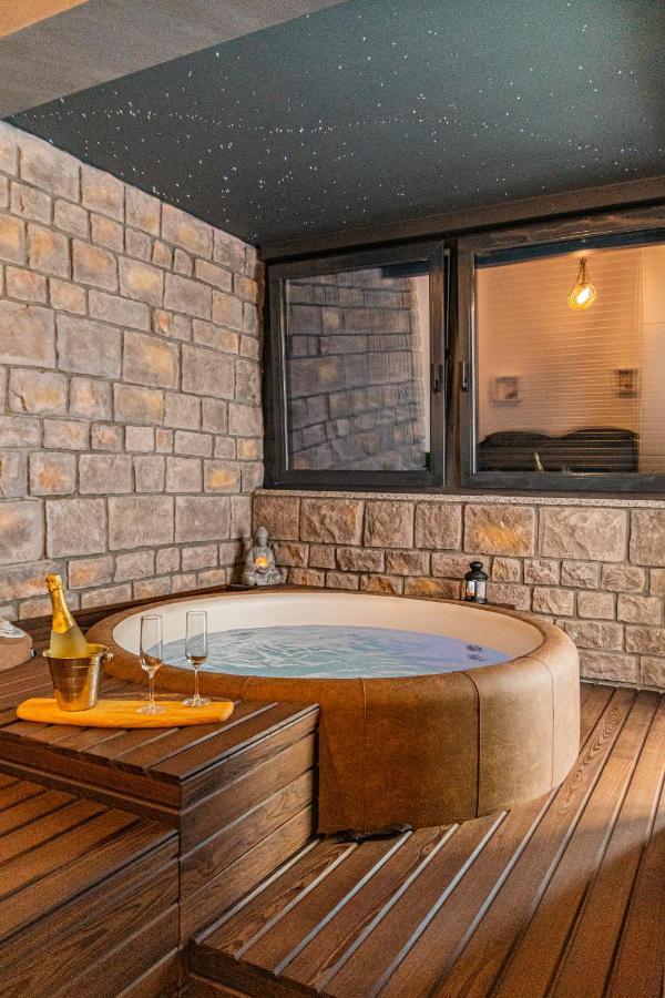 Jacuzzi - Flexible Selfcheckins 20 - Zagreb - Luxury - Garage - Smart - Brand New - Apartments Repinc 外观 照片