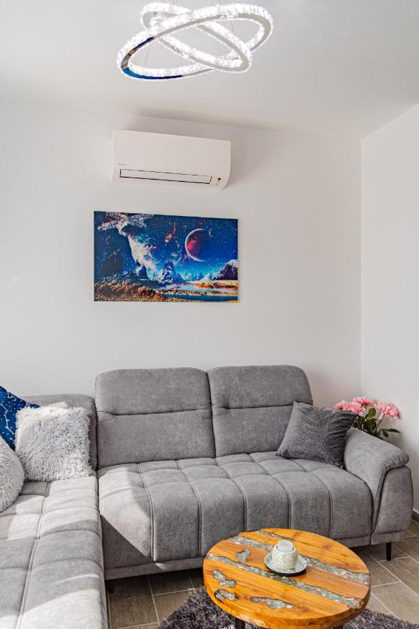 Jacuzzi - Flexible Selfcheckins 20 - Zagreb - Luxury - Garage - Smart - Brand New - Apartments Repinc 外观 照片